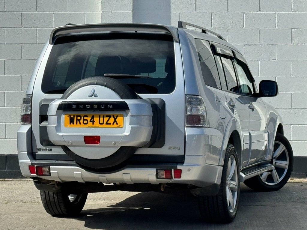 Mitsubishi Shogun 3.2L Sg4 WR64UZX Silver #4