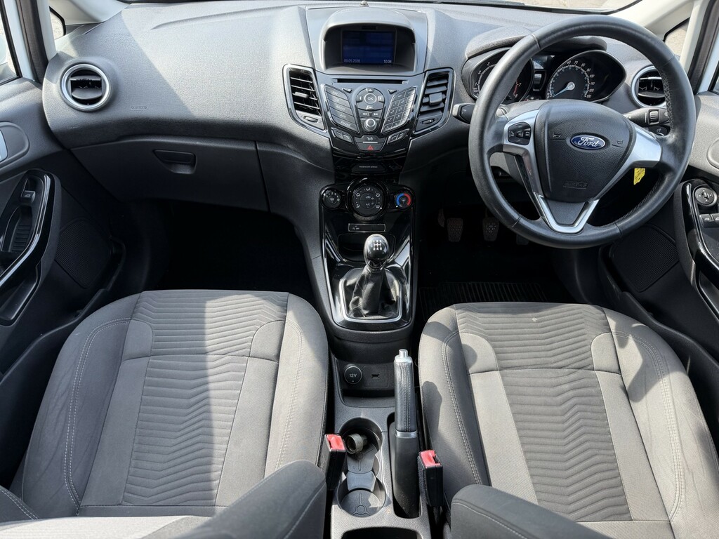 Ford Fiesta Hatchback 1.0 T Ecoboost Zetec 201616 MH16XTR White #4