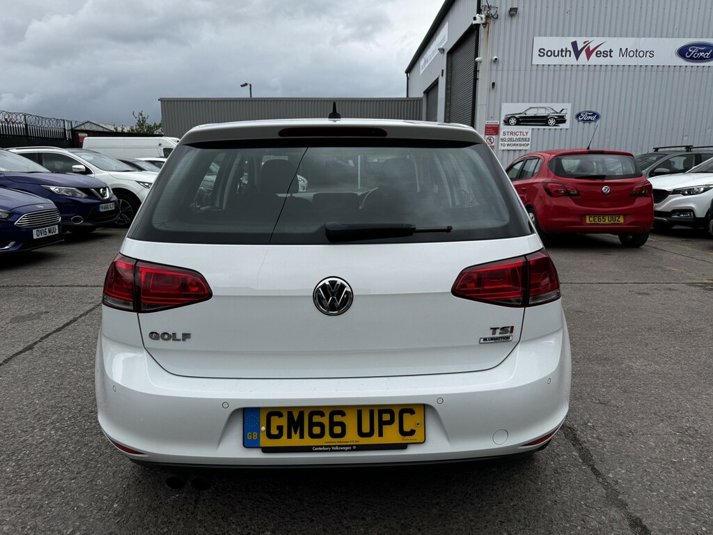 Volkswagen Golf Hatchback 1.4 Tsi Bluemotion Tech Match Edition 2 GM66UPC White #6