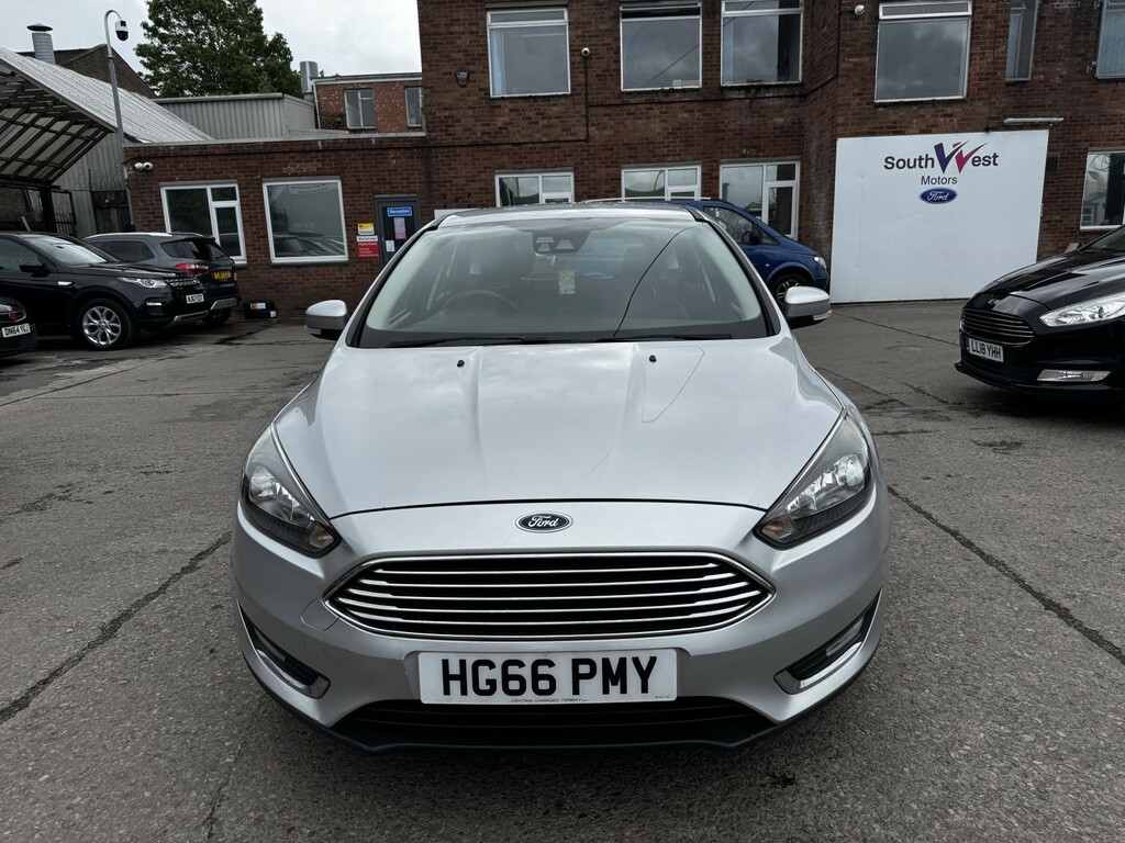 Ford Focus Hatchback 1.0 T Ecoboost Titanium 201666 HG66PMY Silver #2