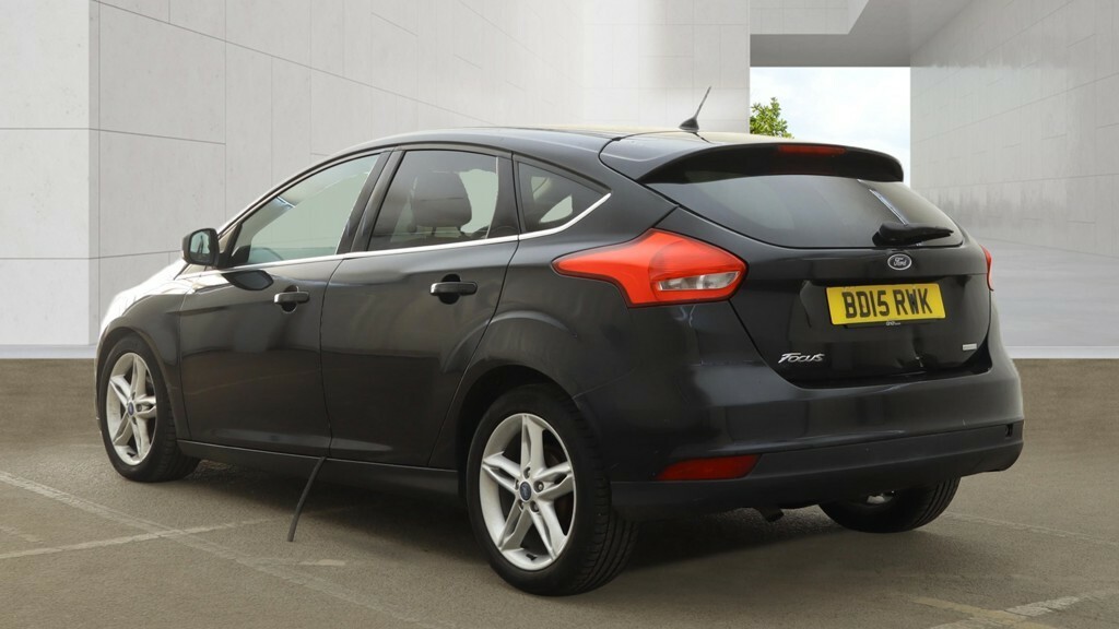 Ford Focus Hatchback 1.0 T Ecoboost Zetec 201515 BD15RWK Black #3