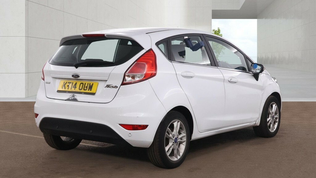 Ford Fiesta Hatchback 1.0 T Ecoboost Zetec 201414 KT14OUW White #4
