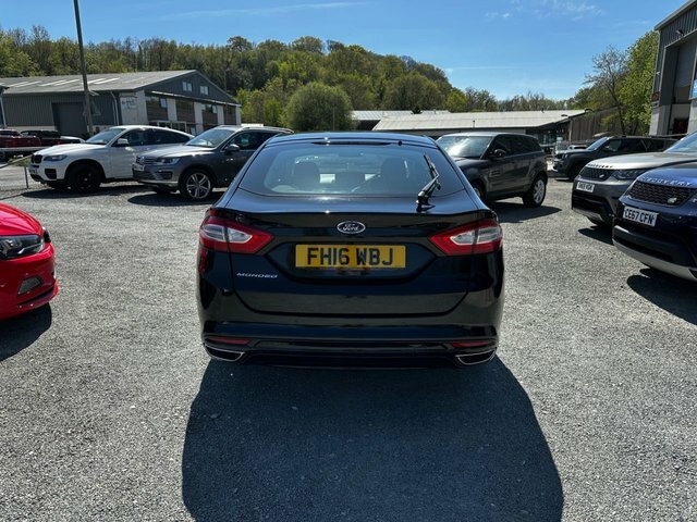 Ford Mondeo Tdci Titanium Hatchback Black #5