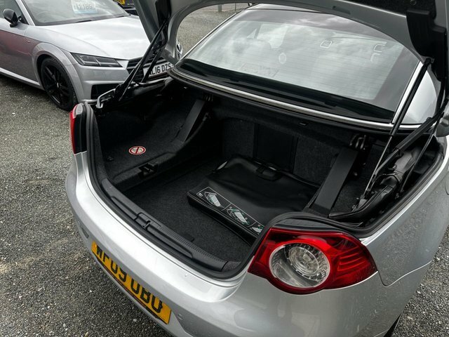 Volkswagen EOS Individual Blue #31
