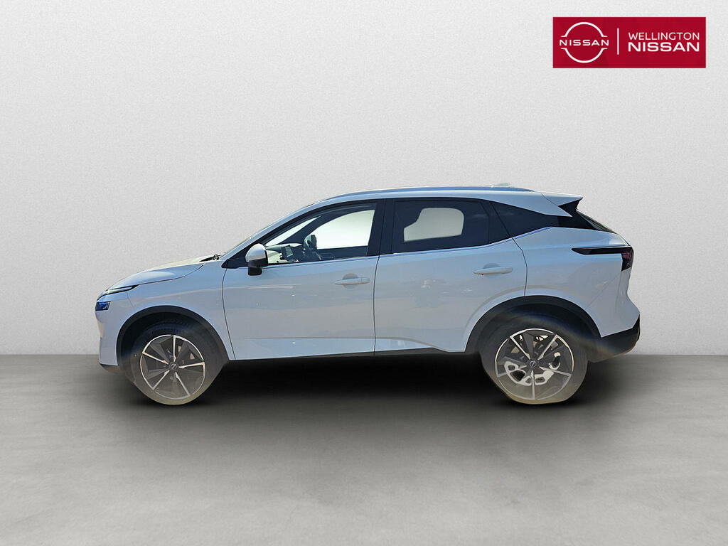 Nissan Qashqai 1.3 Dig-t Mh 158 Tekna Xtronic BJ23VLR White #6