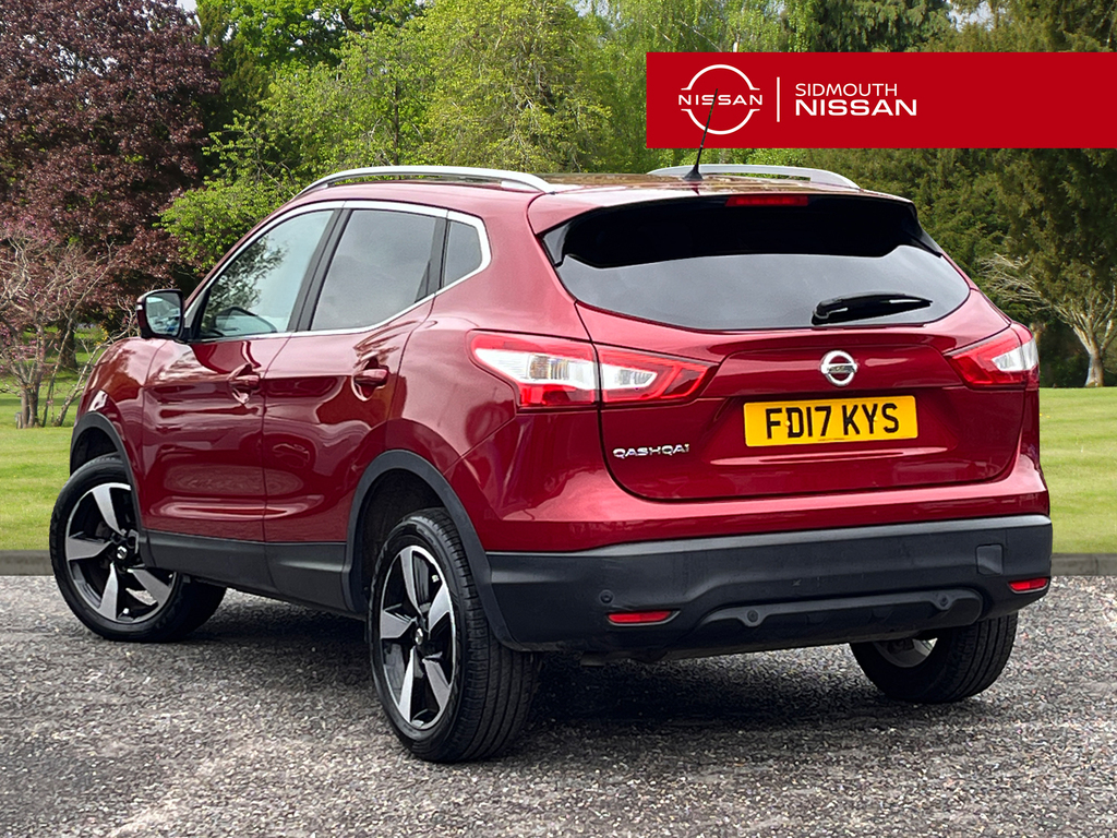 Nissan Qashqai 1.5 Dci N-vision FD17KYS Red #2