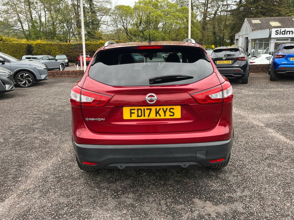 Nissan Qashqai 1.5 Dci N-vision FD17KYS Red #6