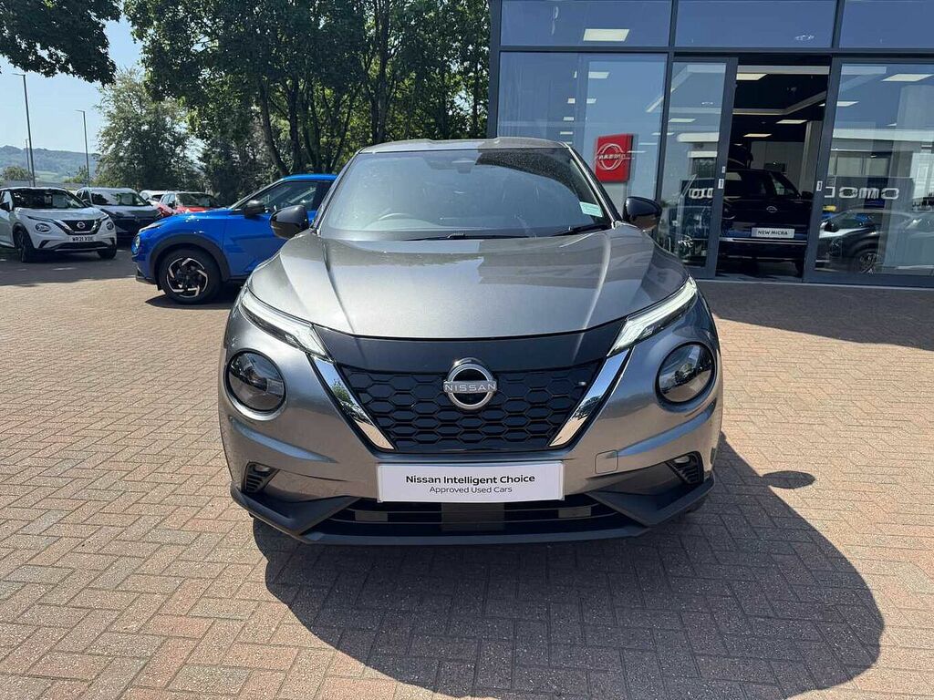 Nissan Juke 1.6 Hybrid Tekna WJ75FFR Grey #2