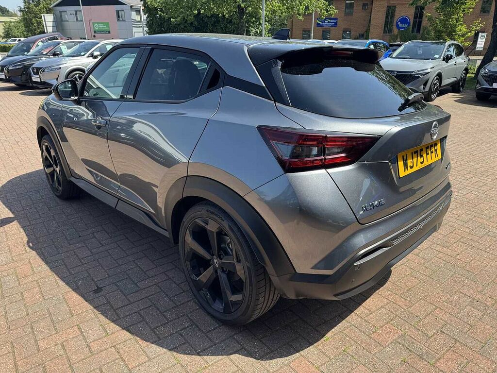 Nissan Juke 1.6 Hybrid Tekna WJ75FFR Grey #6