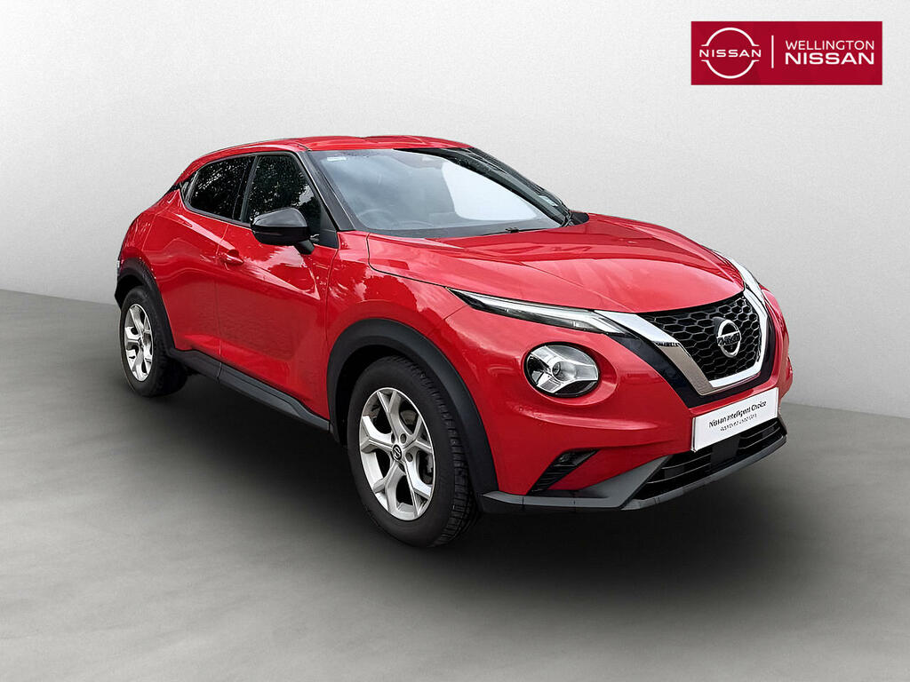Nissan Juke 1.0 Dig-t 114 Tekna Red