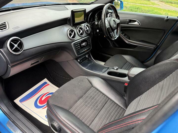 Mercedes-Benz GLA Class 2.1 Gla200d Amg Line 7G-dct Euro 6 Ss BK65GFE Blue #4
