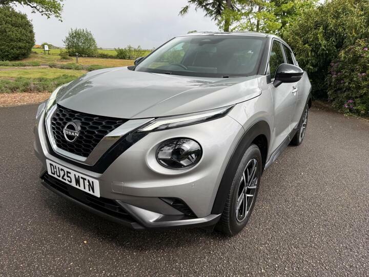 Nissan Juke 1.0 Dig-t N-connecta Dct Euro 6 Ss Silver