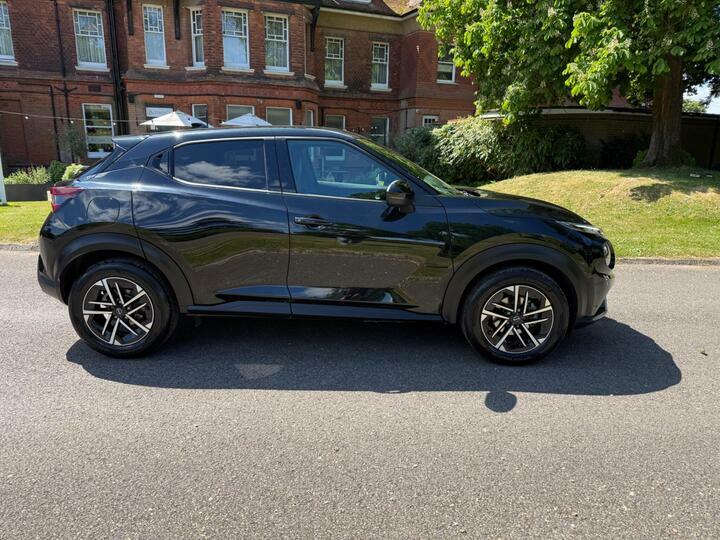 Nissan Juke 1.0 Dig-t N-connecta Dct Euro 6 Ss DV25OPZ Black #6