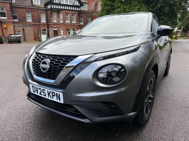 Nissan Juke 1.0 Dig-t N-connecta Dct Euro 6 Ss Grey
