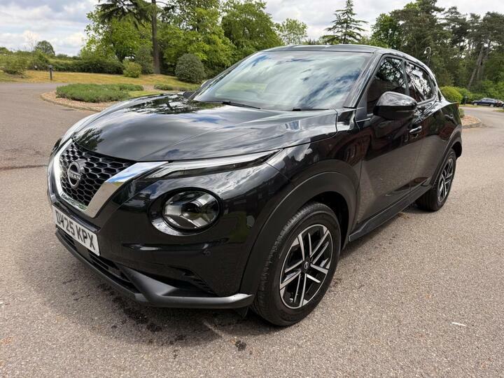 Nissan Juke 1.0 Dig-t N-connecta Dct Euro 6 Ss Black