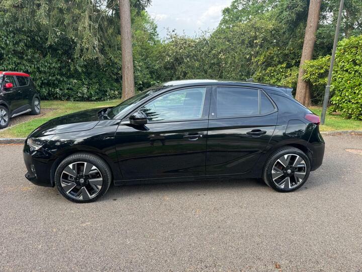 Vauxhall Corsa-e 50Kwh Sri Nav Premium 7.4Kw Charger YE71NRJ Black #2