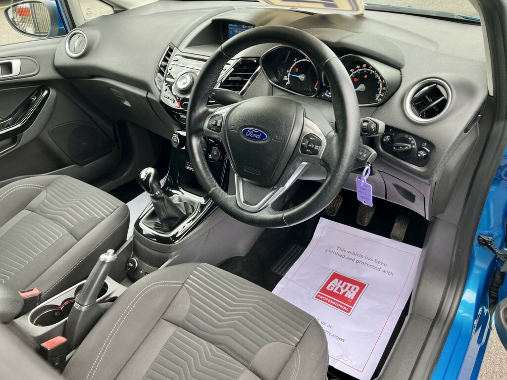 Ford Fiesta Hatchback 1.5 Tdci Titanium 201564 BJ64UCM Blue #2