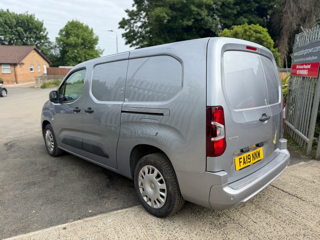 Vauxhall Combo 1.6 Turbo D 2300 Sportive Panel Van Man FA19NNW  #3