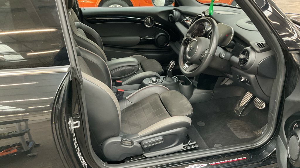 Mini Hatch John Cooper Works Acc Cruisepremium Plus Pknavi EU23OLJ #2