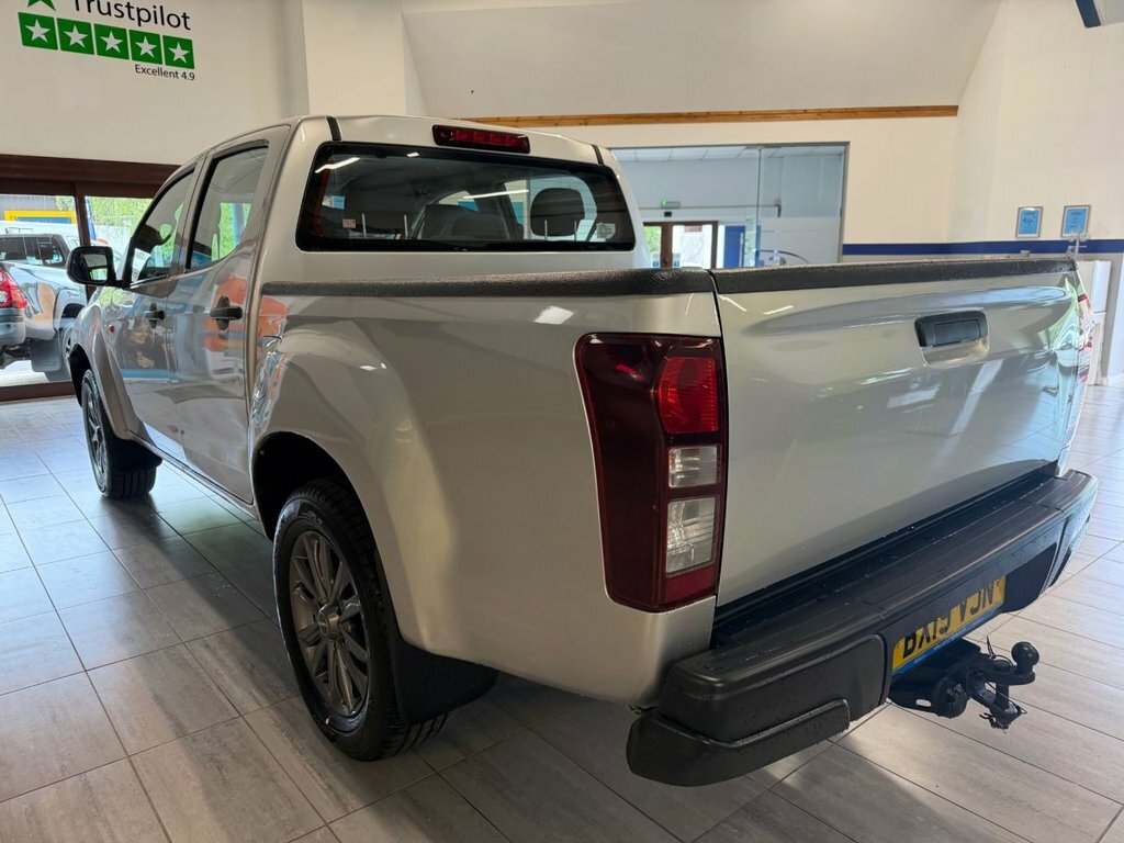 Isuzu D-Max 1.9L Utility Silver #5