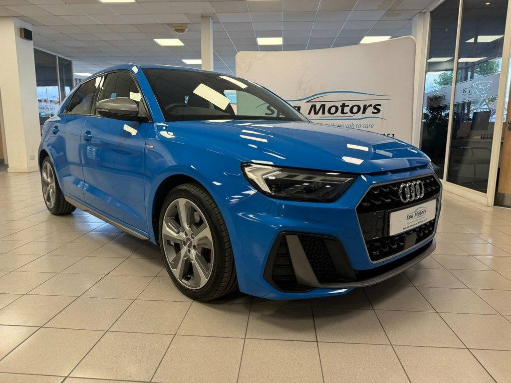 Audi A1 2L S Line Competition Blue