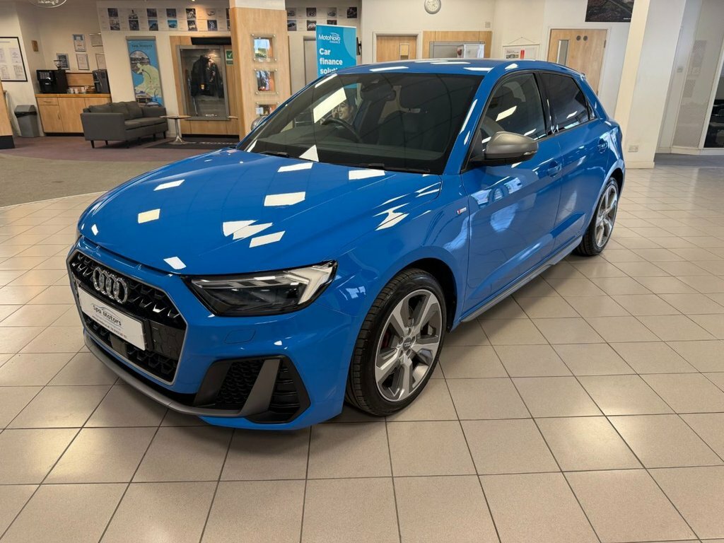 Audi A1 2L S Line Competition LT69EFN Blue #3