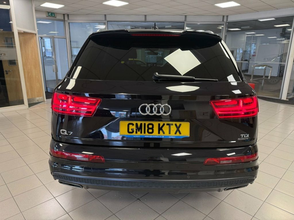 Audi Q7 3L S Line GM18KTX Black #5