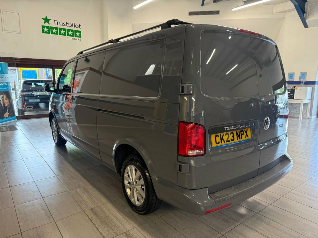 Volkswagen Transporter 2L Highline CK23NPX Grey #5