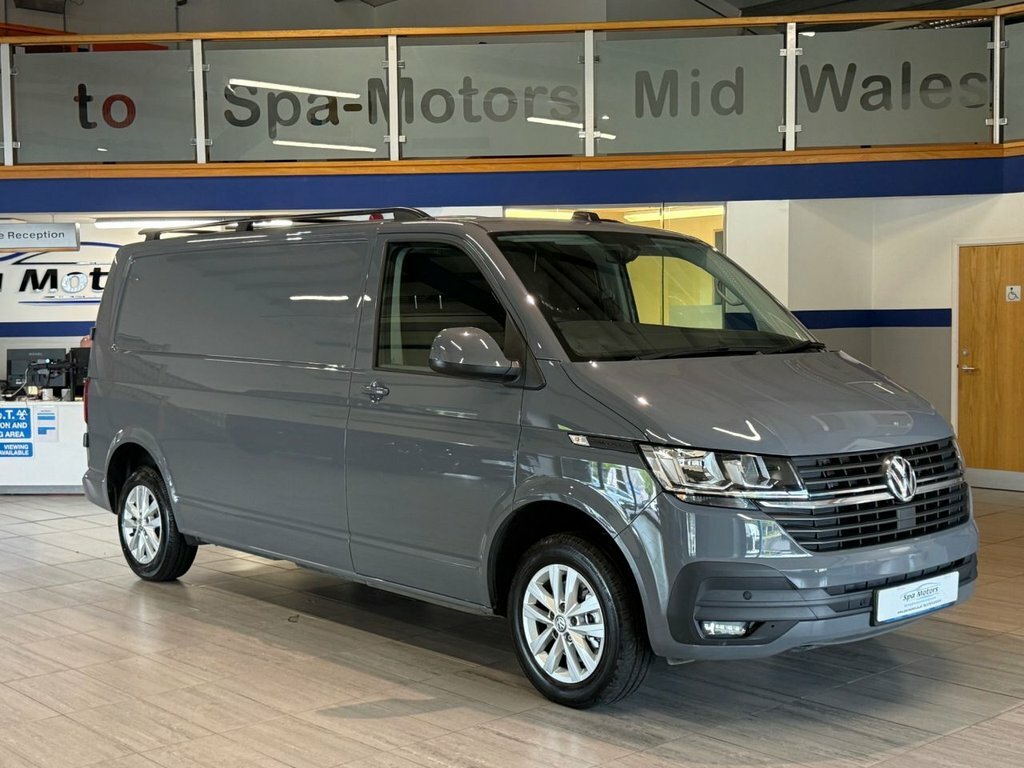 Volkswagen Transporter 2L Highline Grey