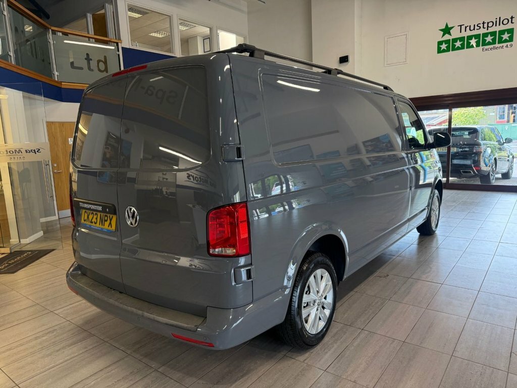 Volkswagen Transporter 2L Highline CK23NPX Grey #3