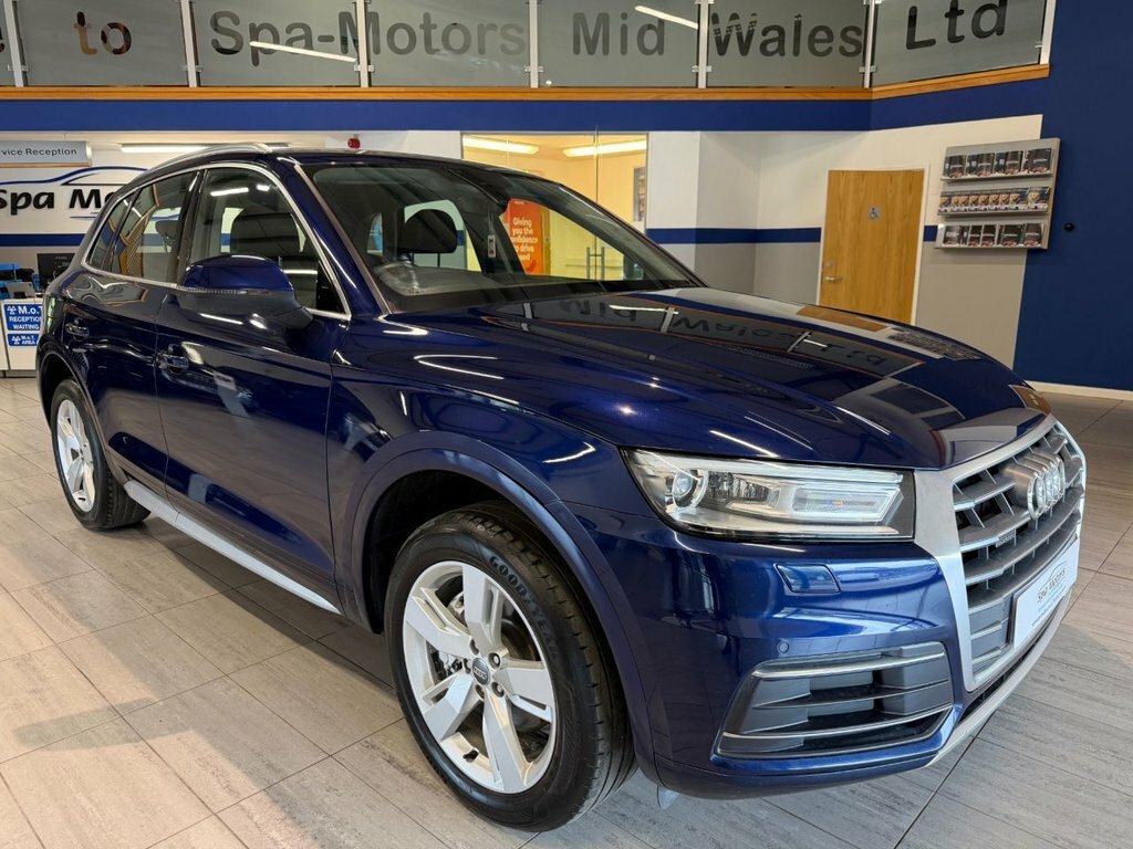 Audi Q5 2L Sport Blue