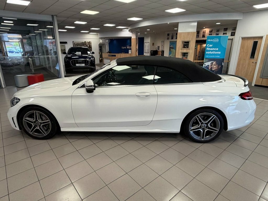 Mercedes-Benz C Class 2L Amg Line KT68ERY White #4