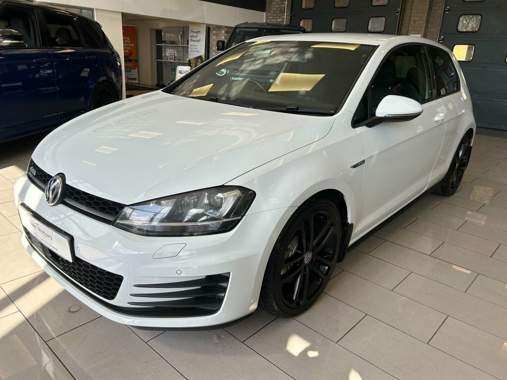 Volkswagen Golf 2L Gtd SJ63AHF White #3
