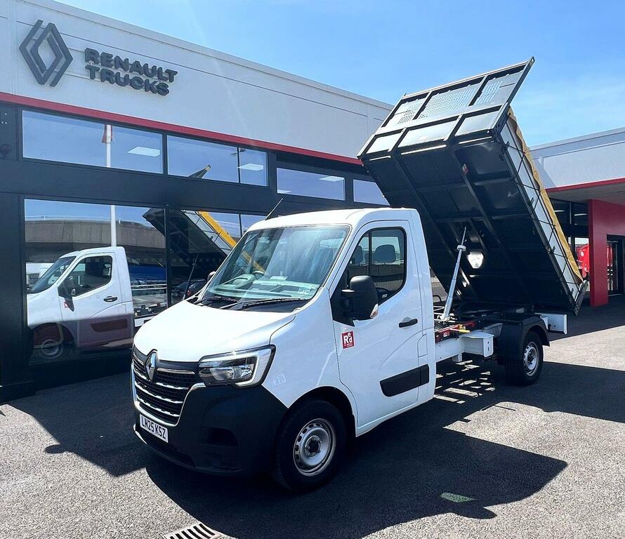 Renault Master Trucks Ccab L2h1 145 Tipper LN25KSS White #5