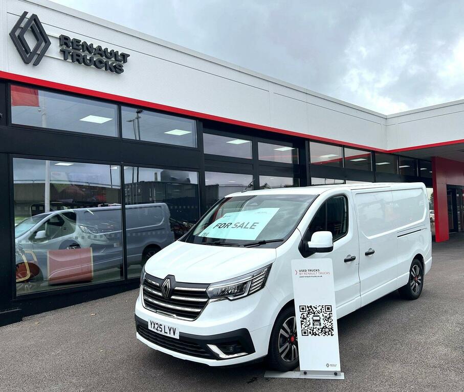 Renault Trafic Renault Trucks Exclusive 150Bhp White