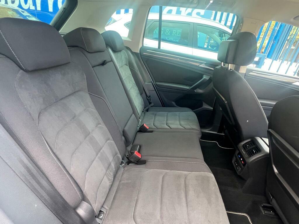 Volkswagen Tiguan 2.0 Tdi Sel Dsg Euro 6 S S VU19FHZ White #4