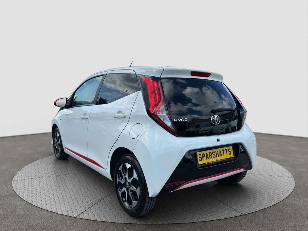 Toyota Aygo 1.0 Vvt-i X-trend Euro 6 FG19VLT White #5