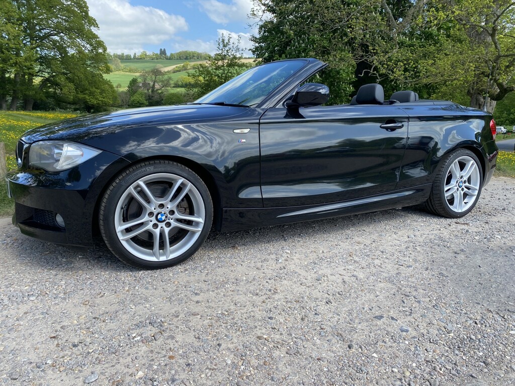 BMW 1 Series 2.0 123D M Sport Convertible Black #2