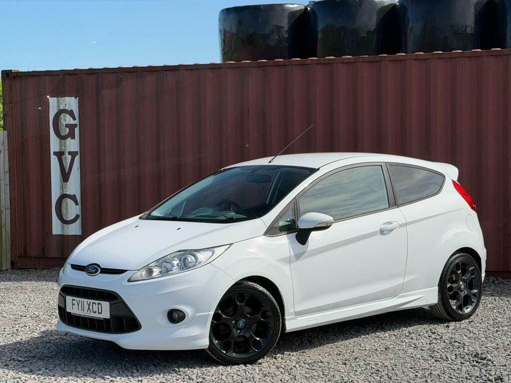 Ford Fiesta 1.6 Zetec S FY11XCD White #2