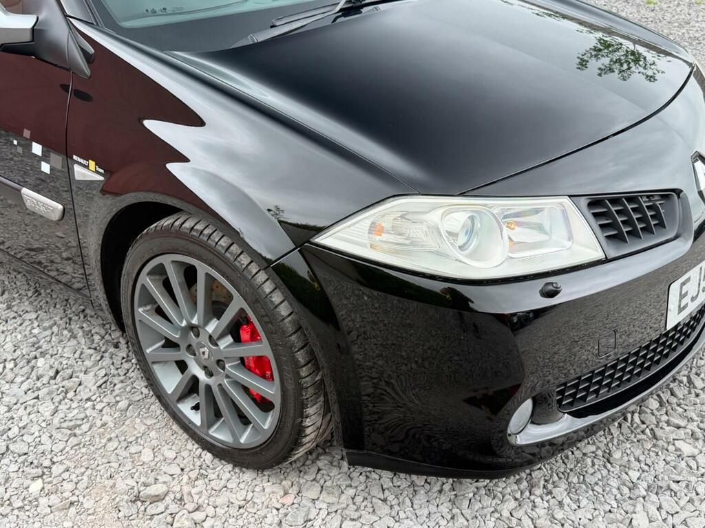 Renault Megane 2.0T Team F1 Team R26 Black #4