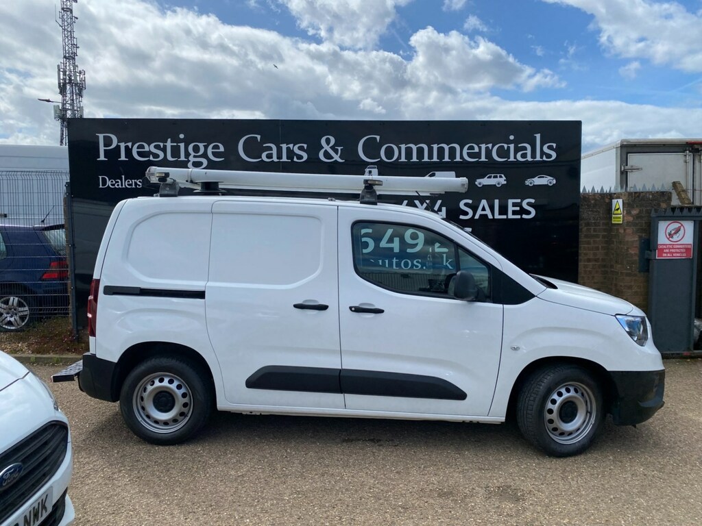 Vauxhall Combo 2300 1.6 Turbo D 100Ps L1 Swb Small Panel Van 52K FE19OCH White #3