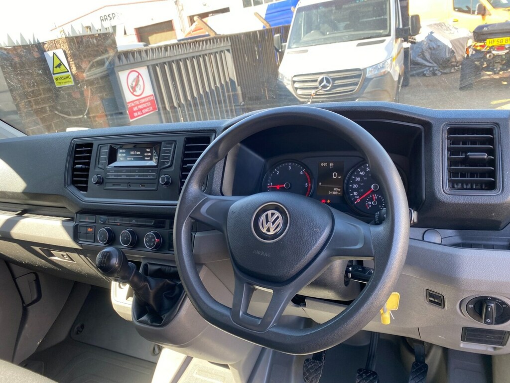 Volkswagen Crafter Cr35 2.0 Tdi 140Ps L3 Lwb Caged Dropside Pick Up T DY68AXG White #5