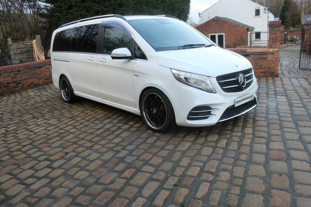 Mercedes-Benz V Class Amg 201767 YJ67HKW White #5