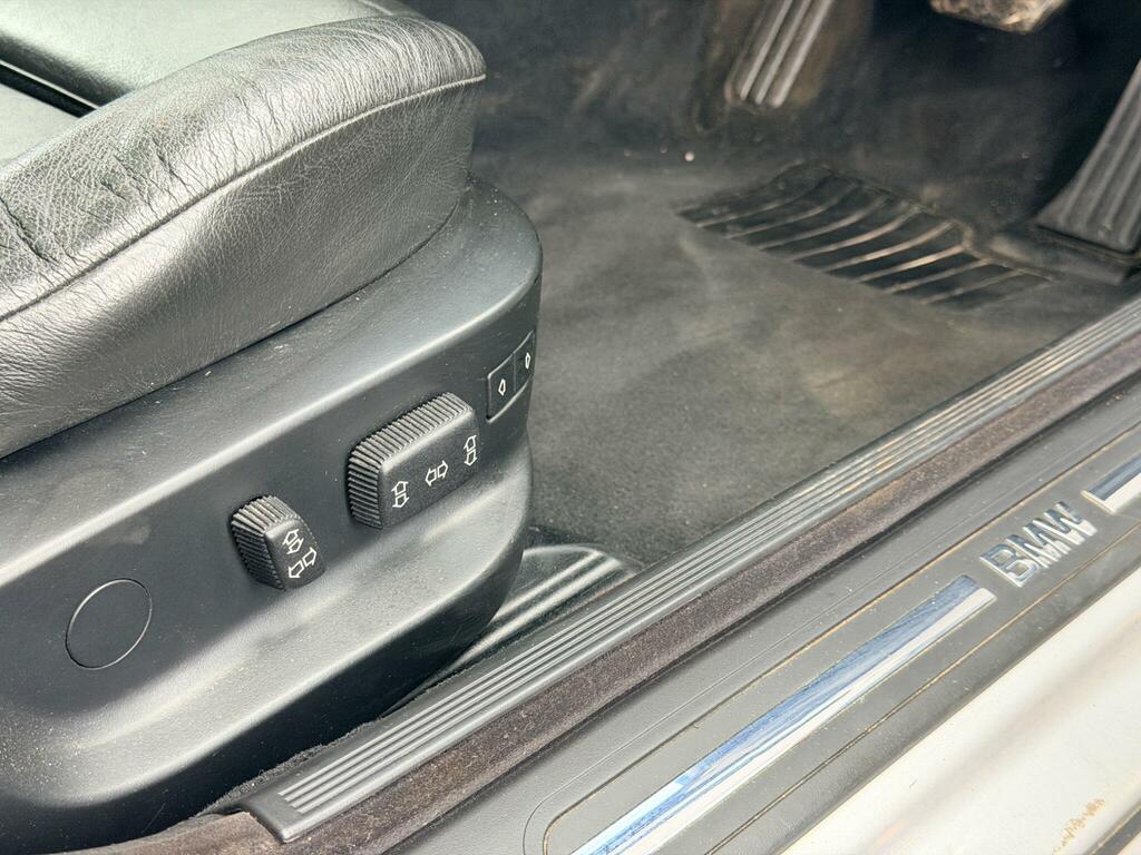 BMW 7 Series Blue #12