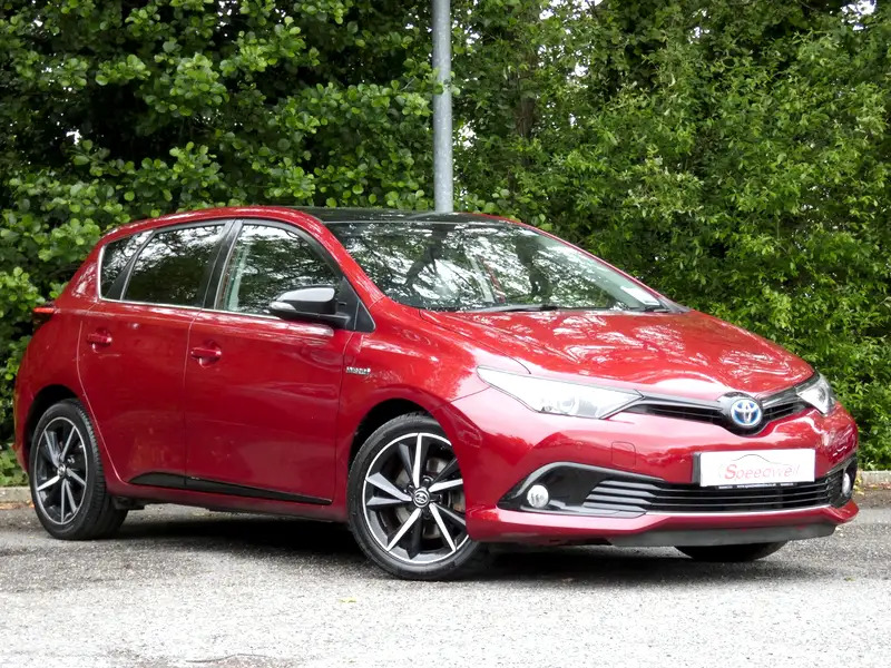 Toyota Auris 1.8 Vvt-h Gb25 Cvt Euro 6 Ss Safety Sense YY67OKS Red #3