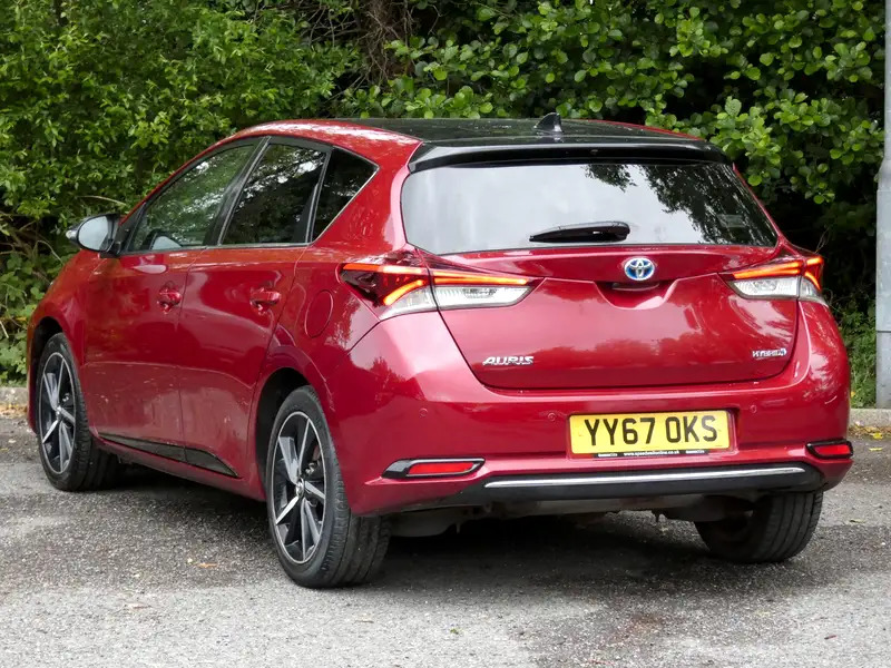 Toyota Auris 1.8 Vvt-h Gb25 Cvt Euro 6 Ss Safety Sense YY67OKS Red #5