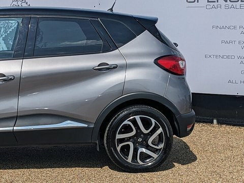 Renault Captur Dynamique S Medianav AU64GSY Black #6