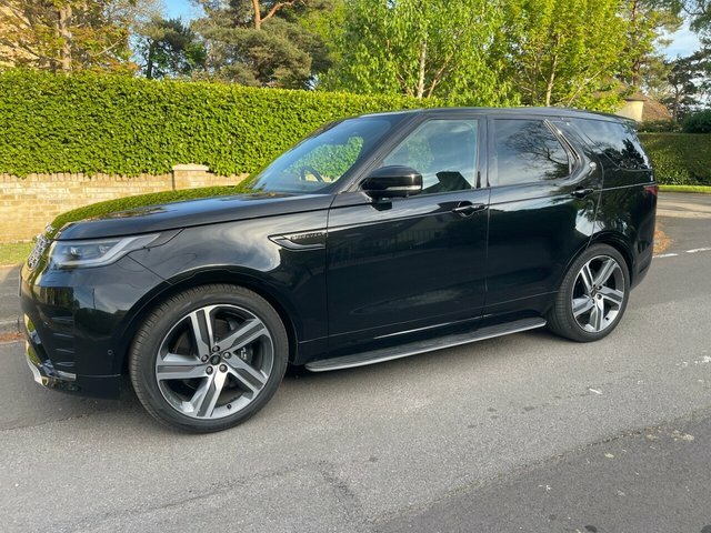 Land Rover Discovery D300 Mhev Metropolitan Edition HG23SOU Black #4