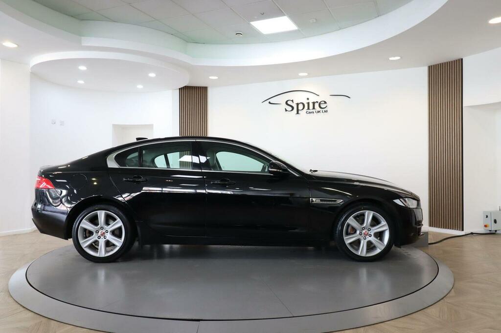 Jaguar XE Saloon 2.0I Gpf Portfolio Euro 6 Ss 2 KF19YTT Black #4