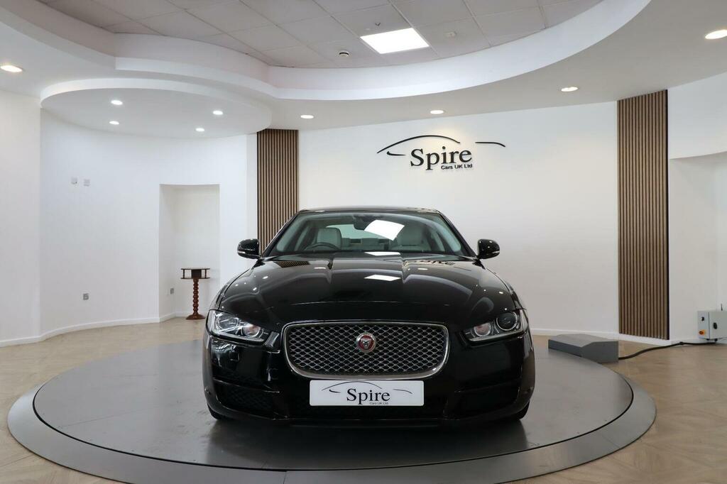 Jaguar XE Saloon 2.0I Gpf Portfolio Euro 6 Ss 2 KF19YTT Black #2